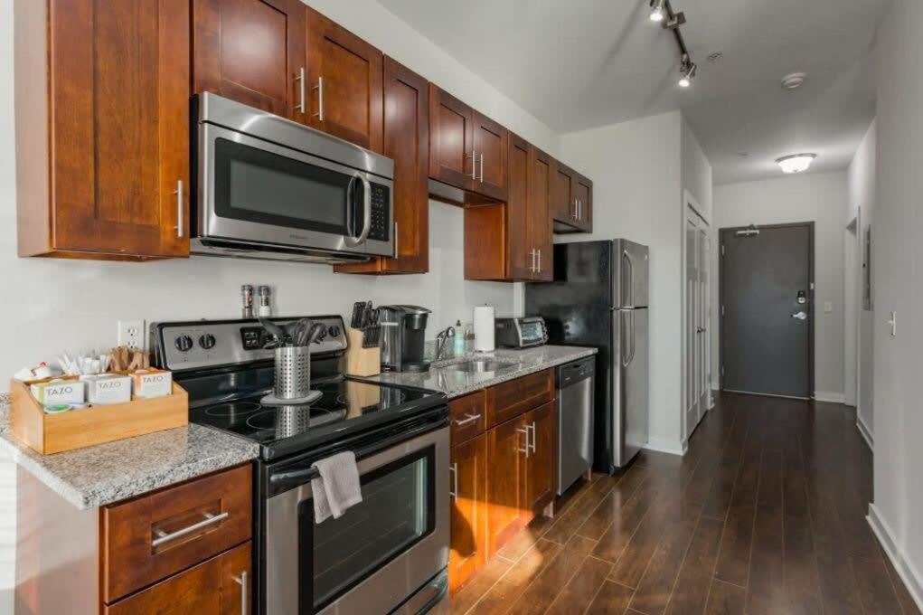 Appartement Cozysuites Musicrow Astonishing With Free Parking 38 Nashville