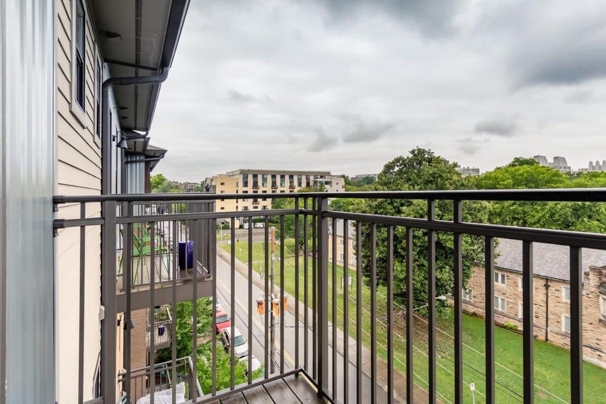 Cozysuites Musicrow Astonishing With Free Parking 38 Appartement
